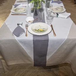 casarialto laguna triangle linen tablecloth h1